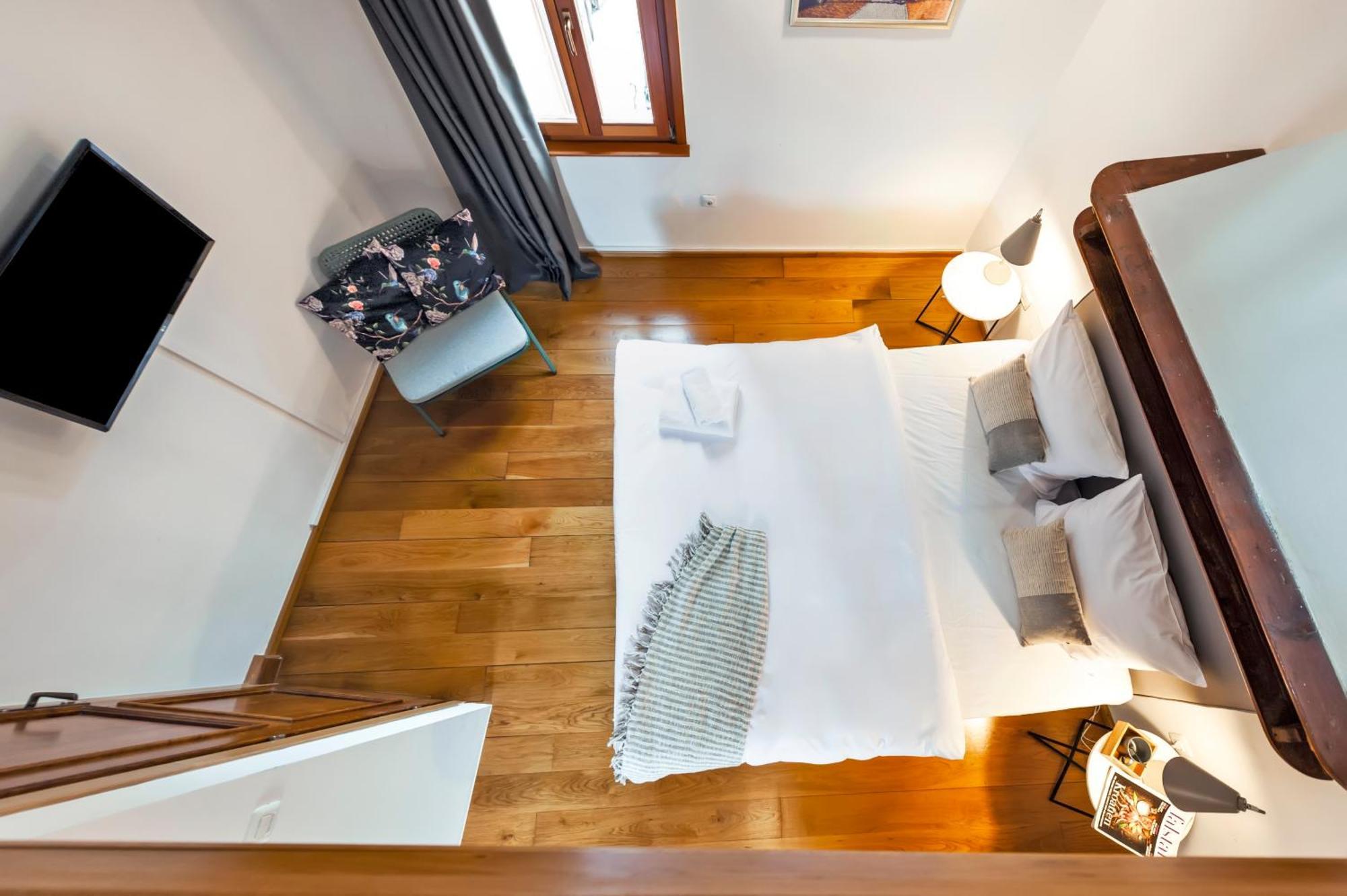 Noemi'S Rooms โรวีน ห้อง รูปภาพ